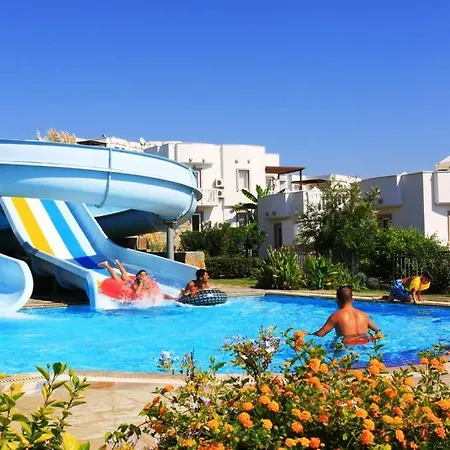 Yalikavak Gardens L15 * Giris